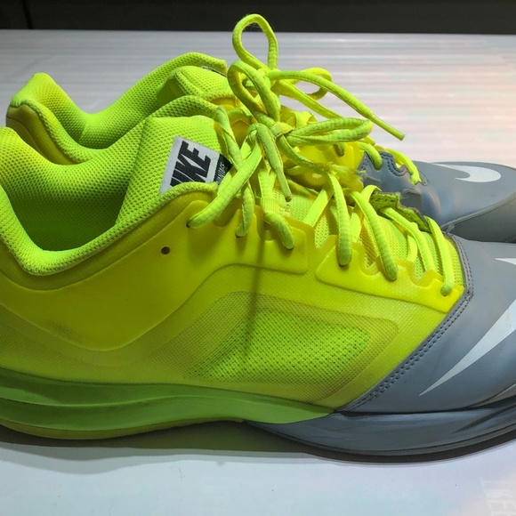 COPY - Nike Court Ballistic Advantage - Picture 2 of 7